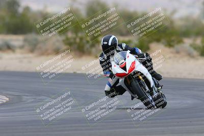 media/Mar-14-2024-Racers Edge (Thu) [[4dba5072a2]]/B Group/Session 3 Turn 4/